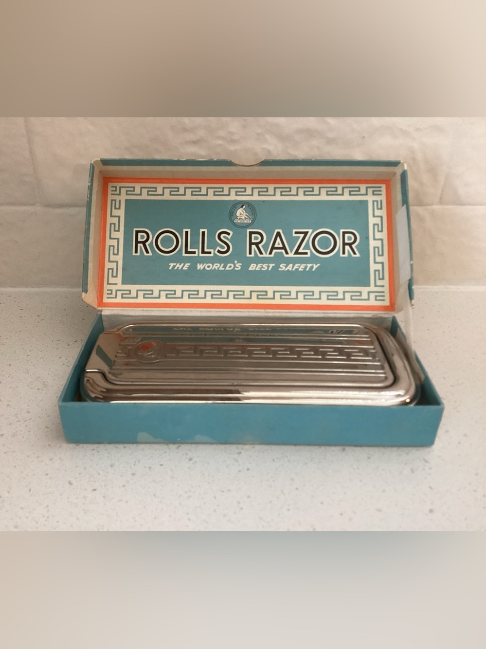 Vtg. Rolls Razor Safety Razor Kit Manf. in Sheffield, England in its original bx